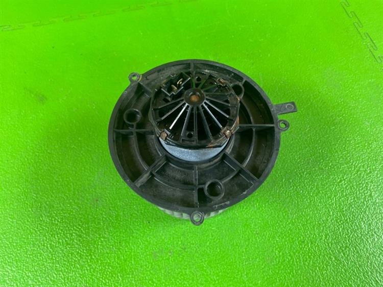 Мотор печки Тойота Териос Кид в Севастополе 113143